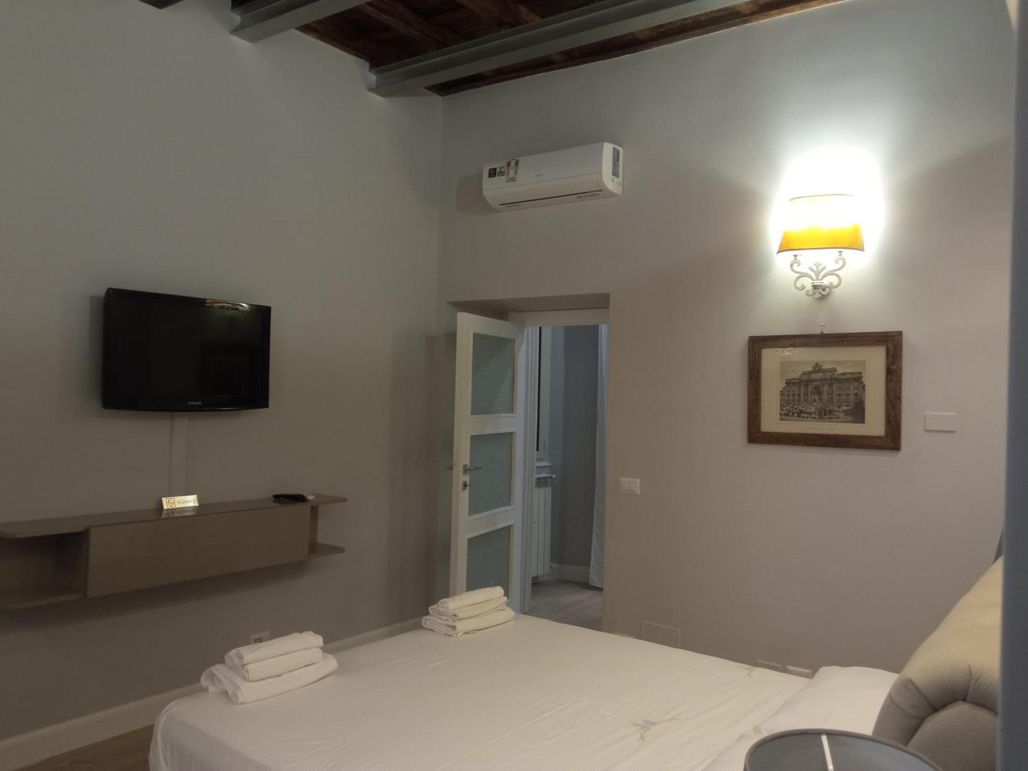 Fontana Di Trevi - Central Apartment In Rome Exterior photo